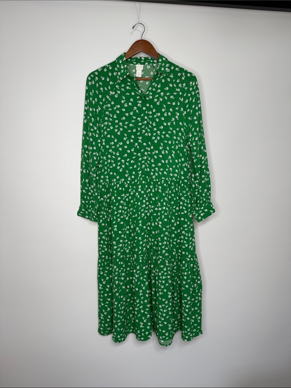 H&M Ditsy Floral Collared Long Sleeve Midi Dress XS